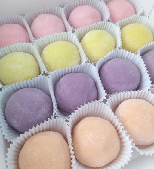 Conjunto de Mochi de fresa y mango